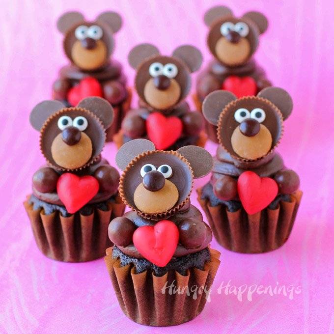 Chocolate Teddy Bear Cupcakes for Valentine’s Day